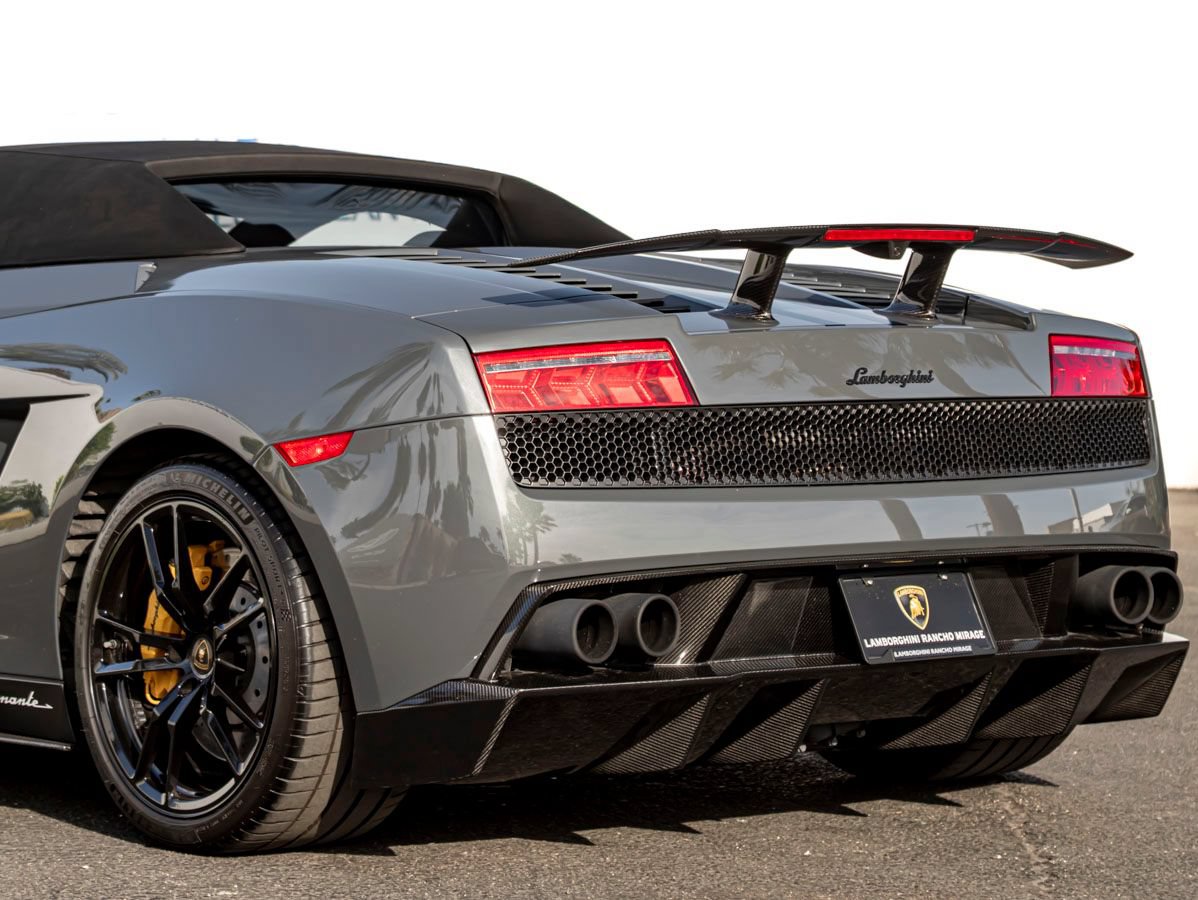 Used 2012 Lamborghini Gallardo LP 570-4 Performante AWD/4WD image 12
