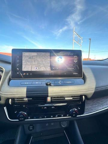 Certified 2024 Nissan Rogue Platinum w/ Platinum Premium Package image 14