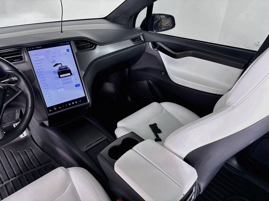 Used 2020 Tesla Model X Performance AWD/4WD image 24