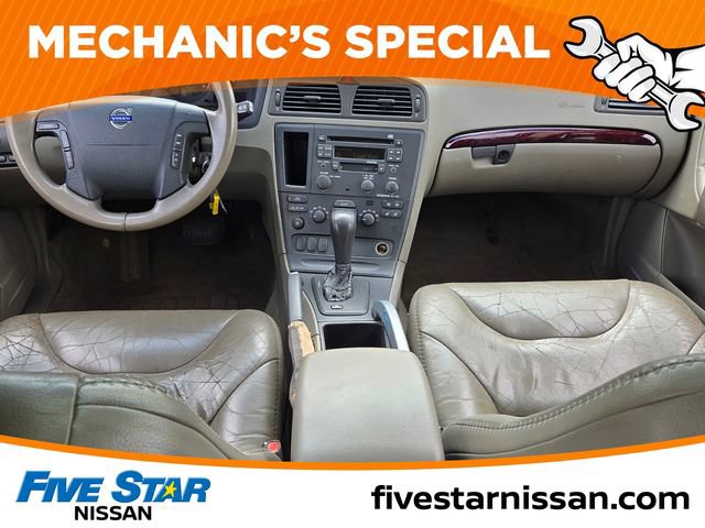 Used 2003 Volvo XC70 AWD/4WD image 8