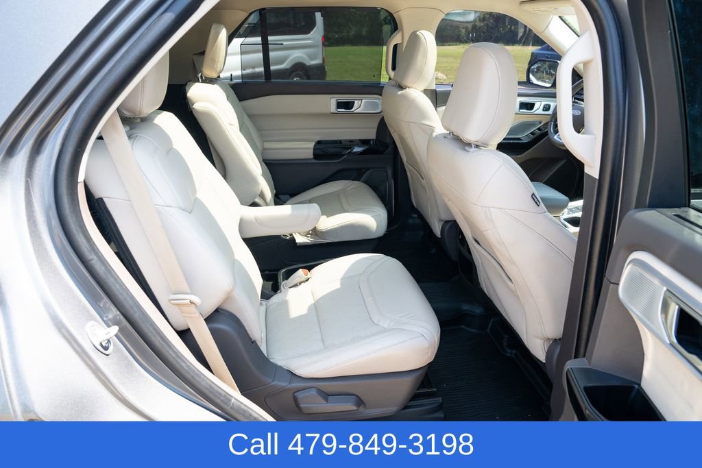 Used 2021 Ford Explorer Platinum w/ Equipment Group 601A image 40