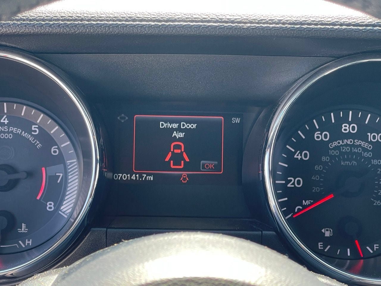 Used 2016 Ford Mustang Coupe RWD image 11