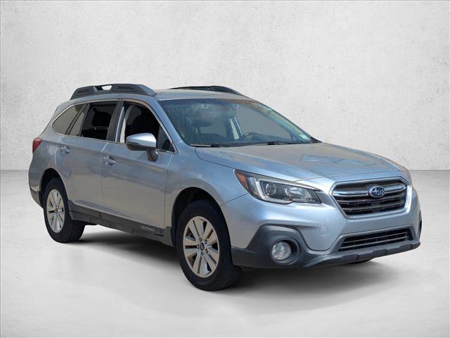 Used 2018 Subaru Outback 2.5i Premium image 3