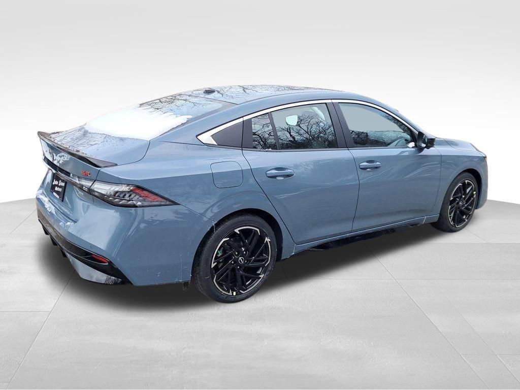 New 2026 Nissan Sentra SR w/ SR Premium Package FWD image 5