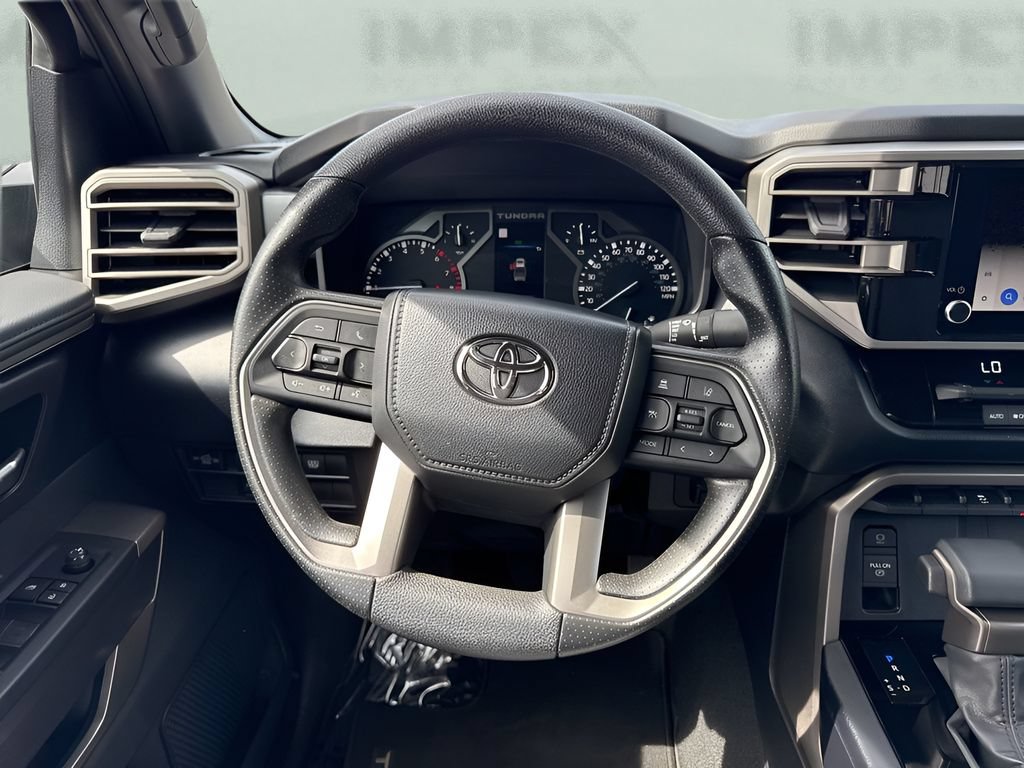 Used 2025 Toyota Tundra SR5 AWD/4WD image 15