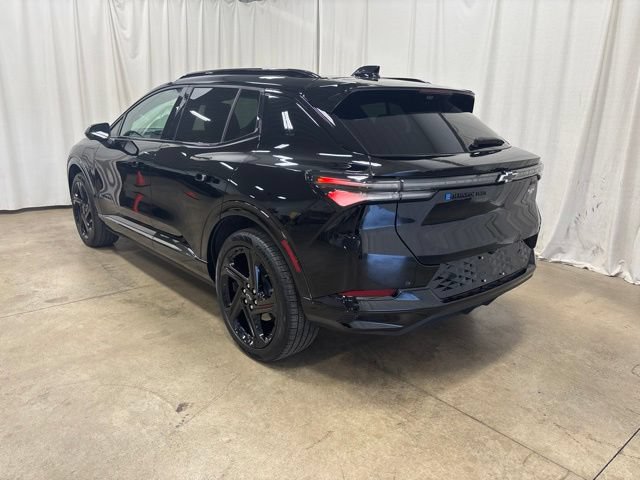 Used 2026 Chevrolet Equinox EV RS w/ Convenience Package II AWD/4WD image 6