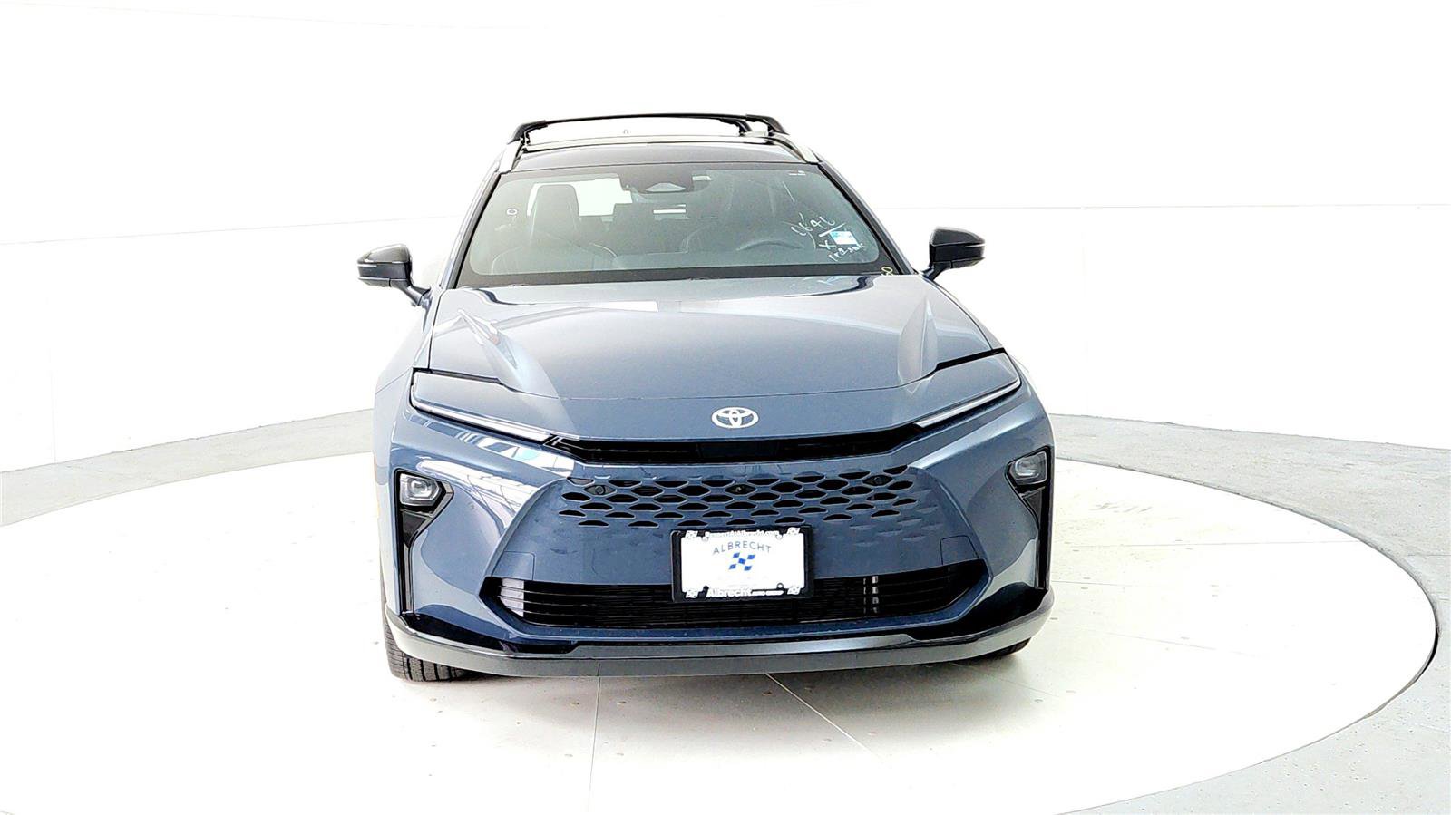 New 2026 Toyota Crown Signia image 8