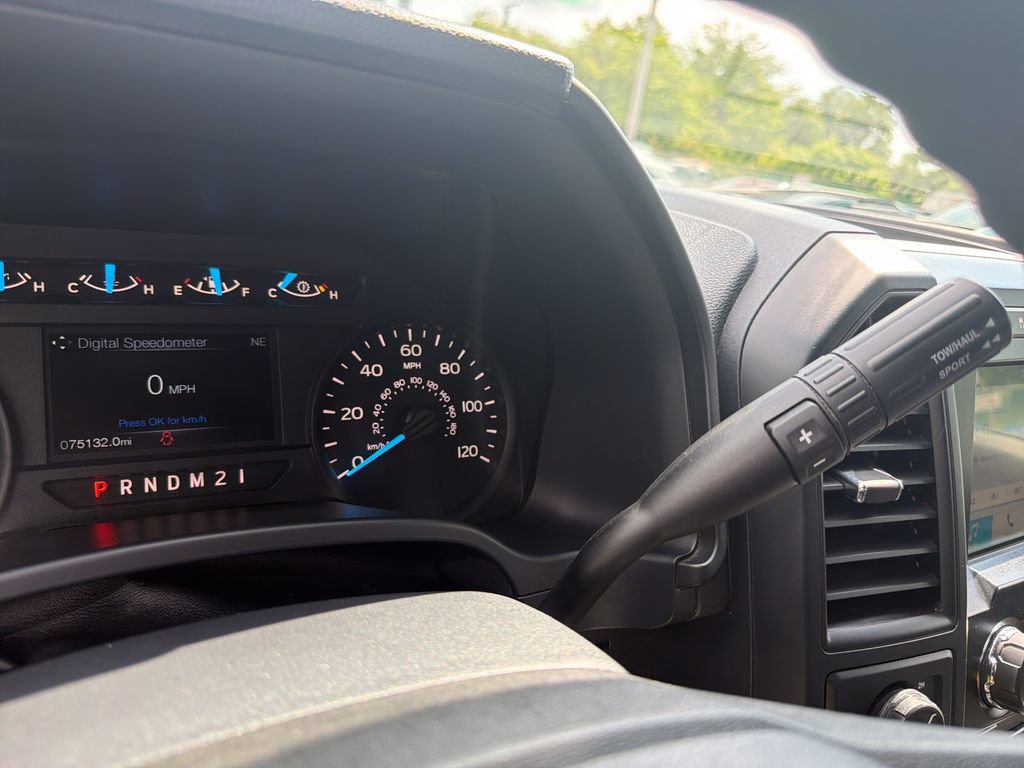 Used 2017 Ford F150 XL w/ Equipment Group 101A Mid AWD/4WD image 23