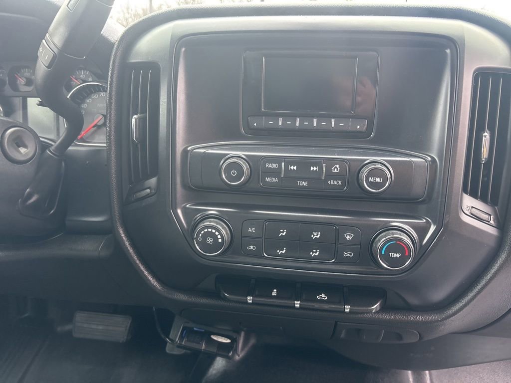 Used 2014 Chevrolet Silverado 1500 W/T w/ Trailering Package image 9