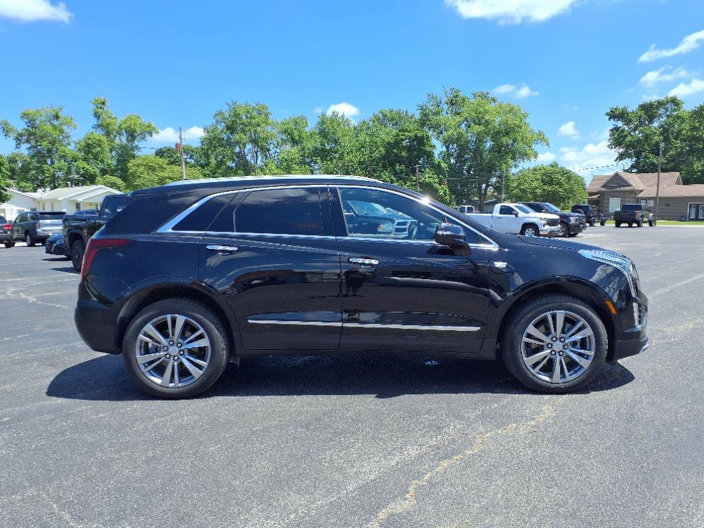 Used 2025 Cadillac XT5 Premium Luxury w/ Technology Package image 5