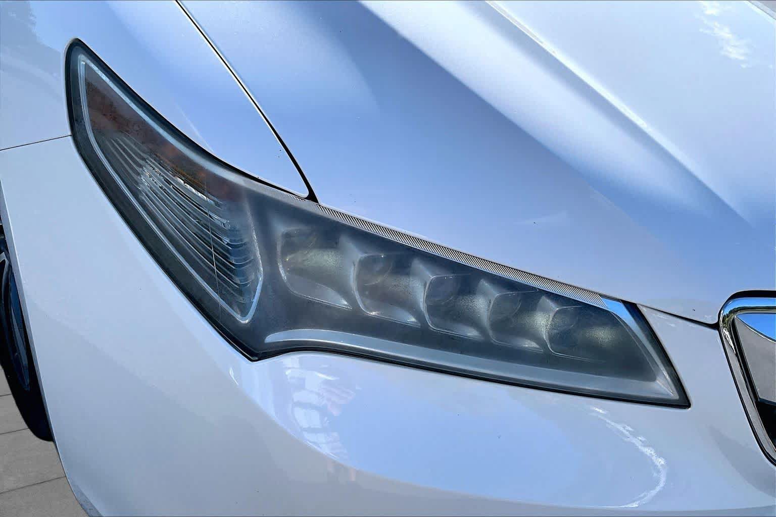 Used 2016 Acura TLX w/ Technology Package FWD image 28