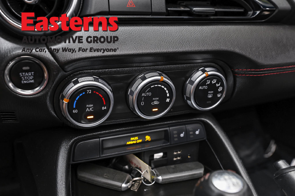 Used 2018 MAZDA MX-5 Miata Grand Touring RWD image 19