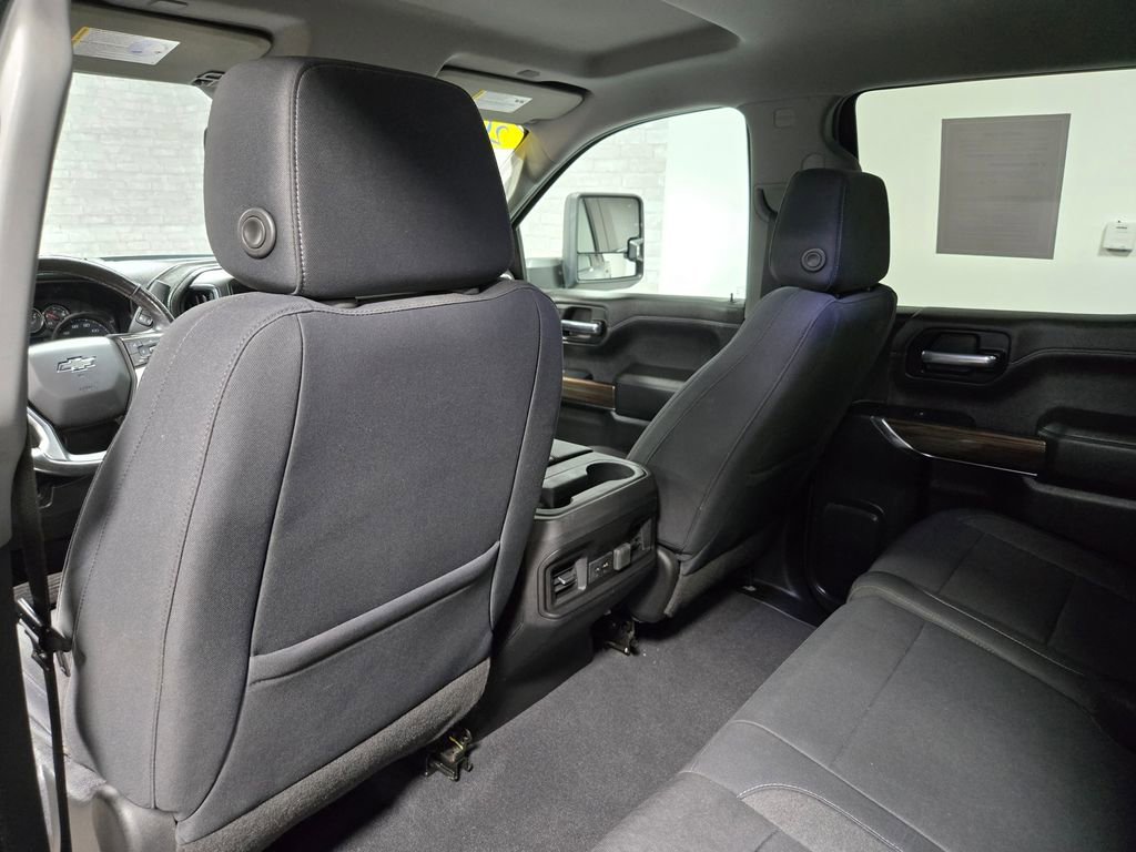 Used 2019 Chevrolet Silverado 1500 LT Trail Boss AWD/4WD image 34