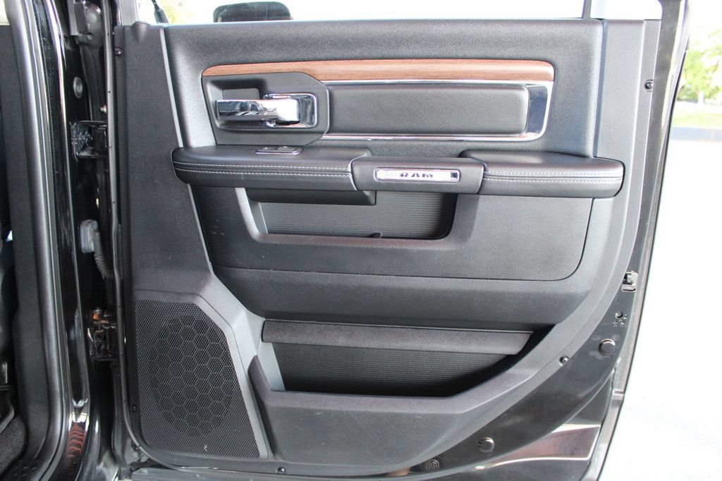 Used 2014 RAM 2500 Laramie w/ Convenience Group AWD/4WD image 15