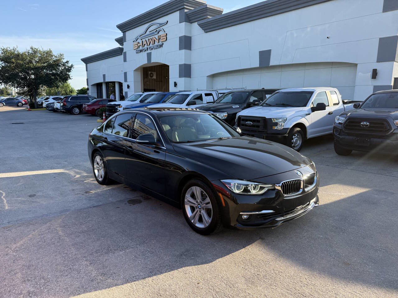 Used 2016 BMW 328i Sedan RWD image 2