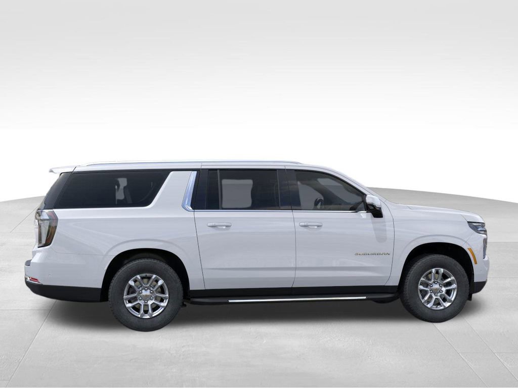 New 2026 Chevrolet Suburban LT image 5