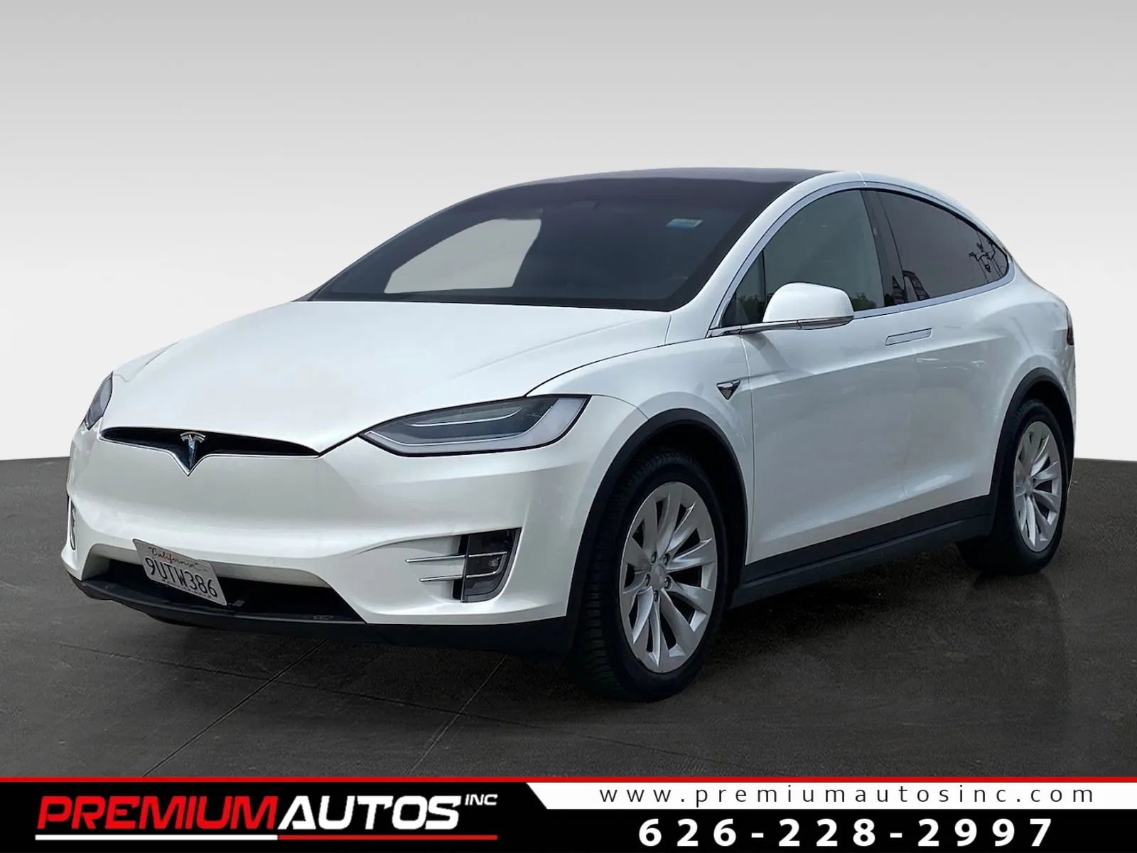 Used 2020 Tesla Model X Long Range image 1