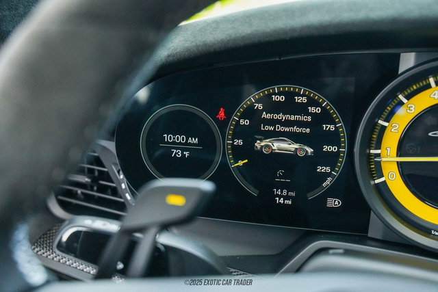 Used 2025 Porsche 911 GT3 RS image 35