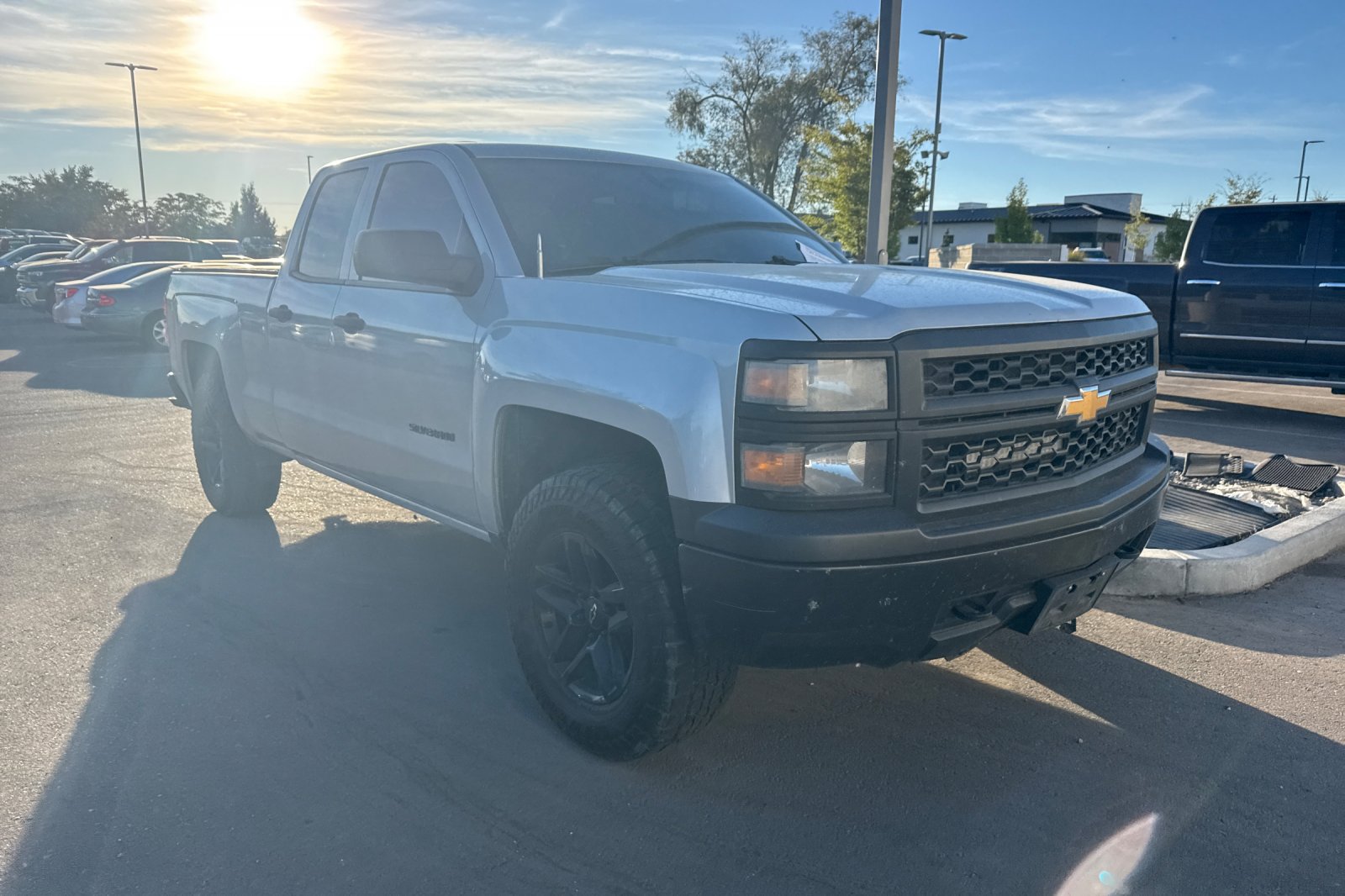 Used 2014 Chevrolet Silverado 1500 W/T AWD/4WD image 2