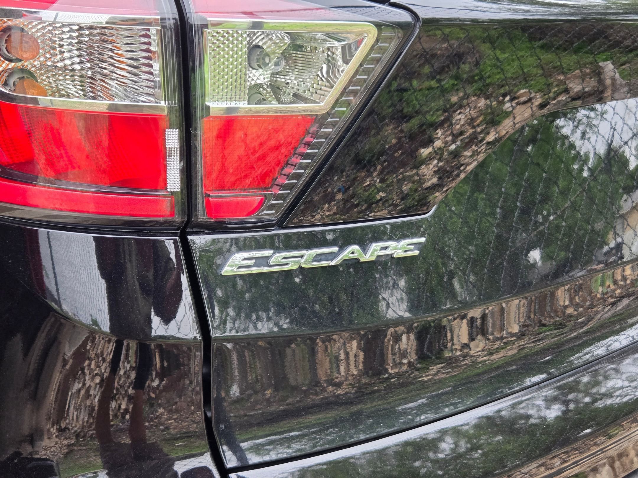 Used 2018 Ford Escape S FWD image 7