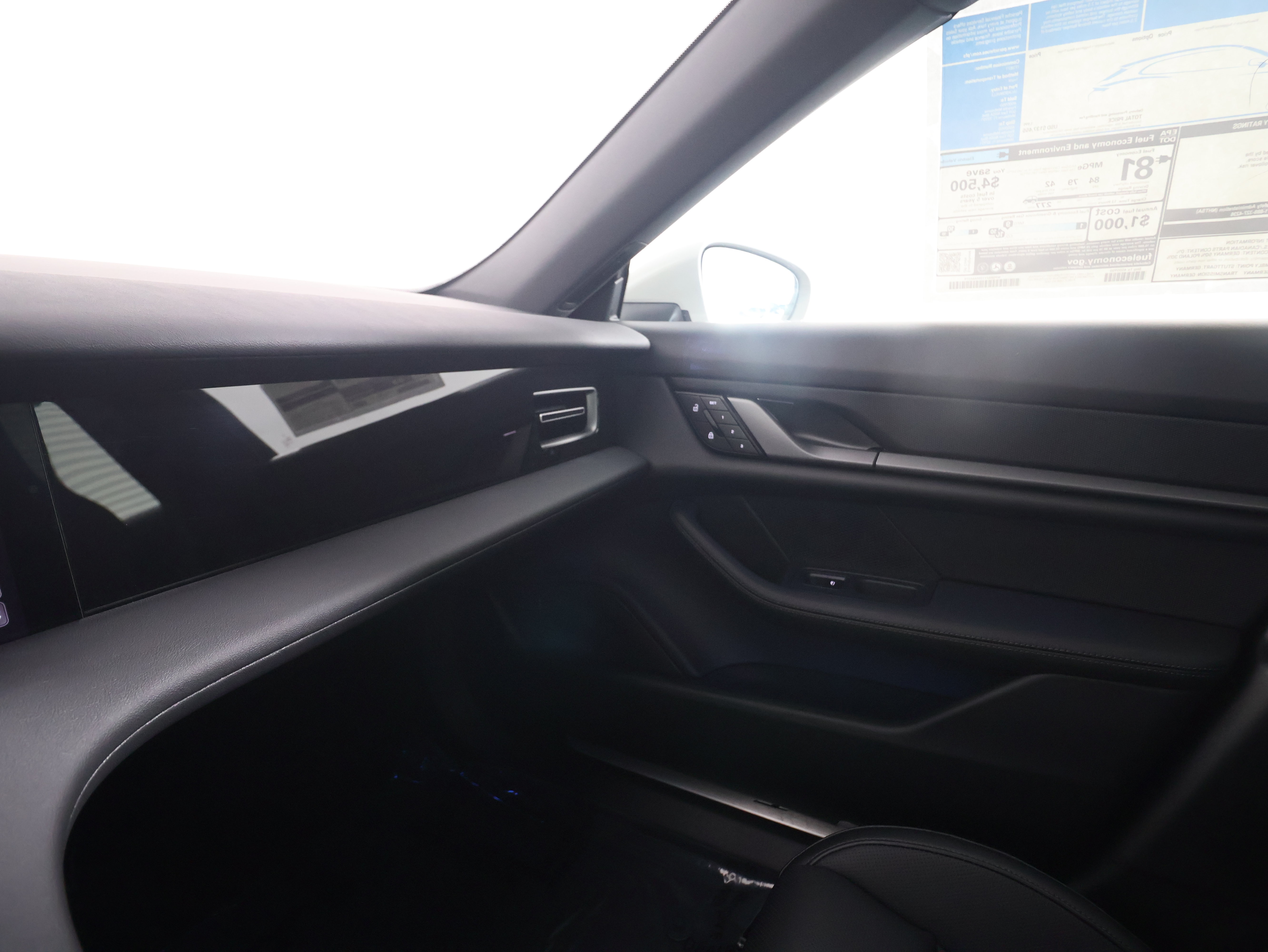 New 2025 Porsche Taycan 4 Cross Turismo AWD/4WD image 14