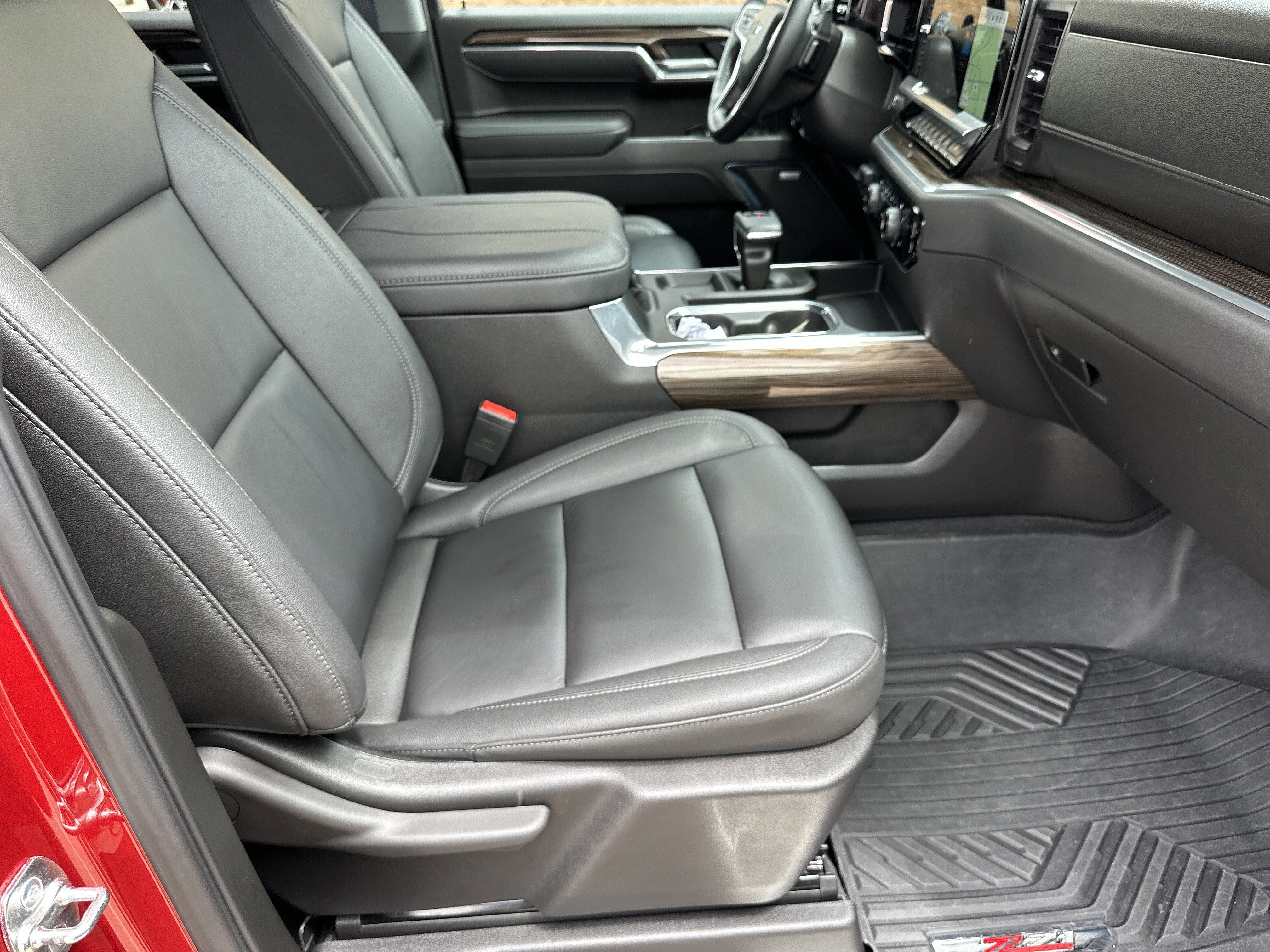 Certified 2025 Chevrolet Silverado 1500 LT Trail Boss w/ LT Trail Boss Premium Package AWD/4WD image 14