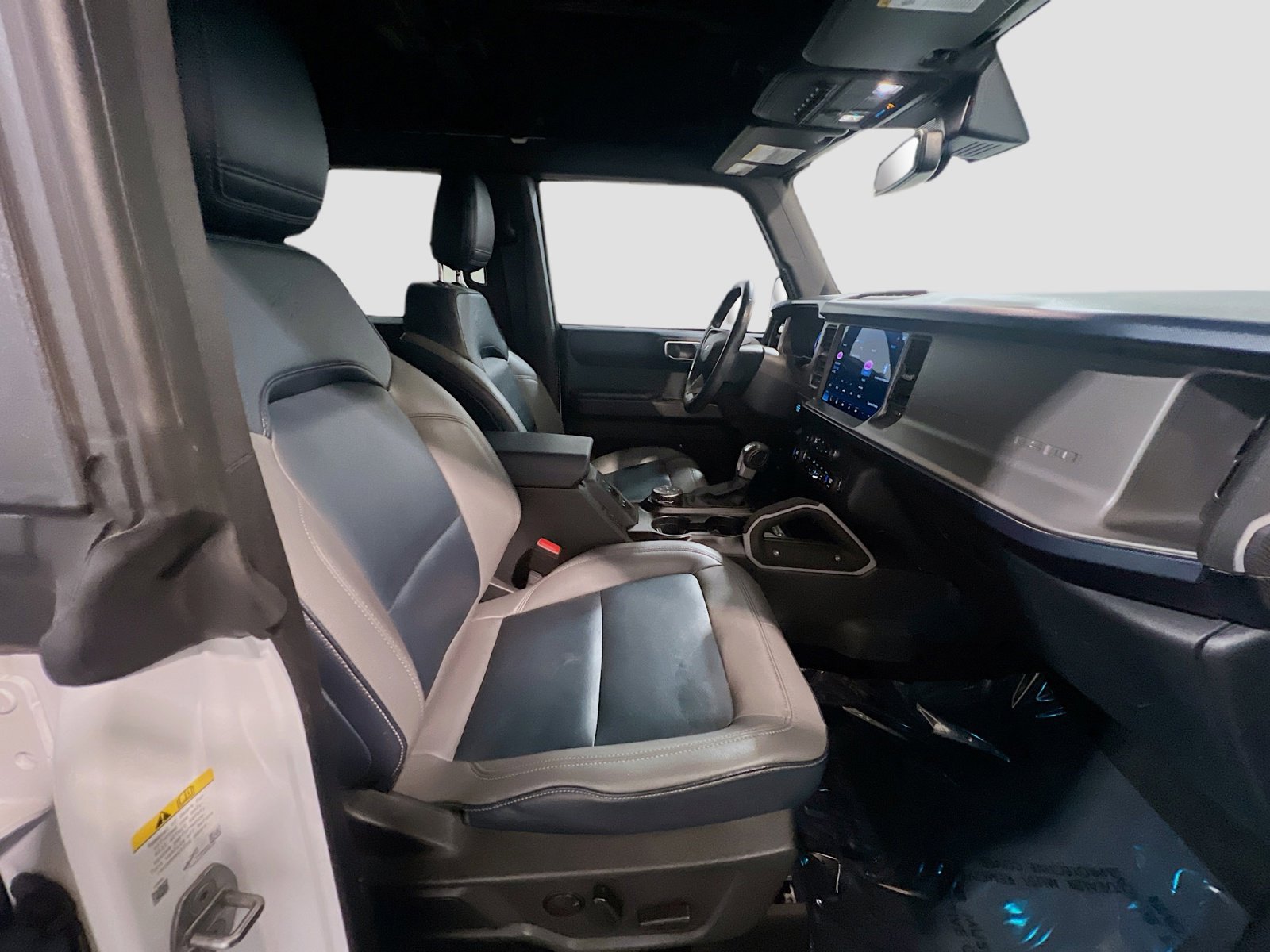 Used 2023 Ford Bronco Outer Banks image 20