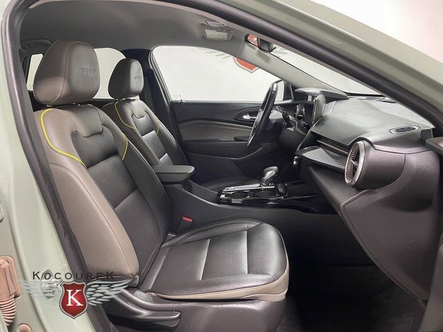 Used 2024 Chevrolet Trax ACTIV w/ Driver Confidence Package FWD image 23