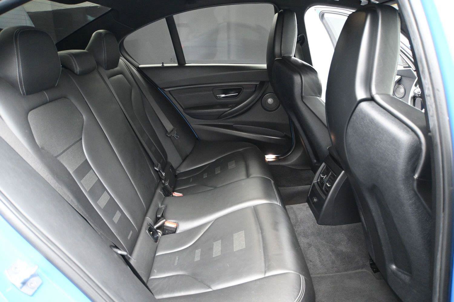 Used 2018 BMW M3 RWD image 25