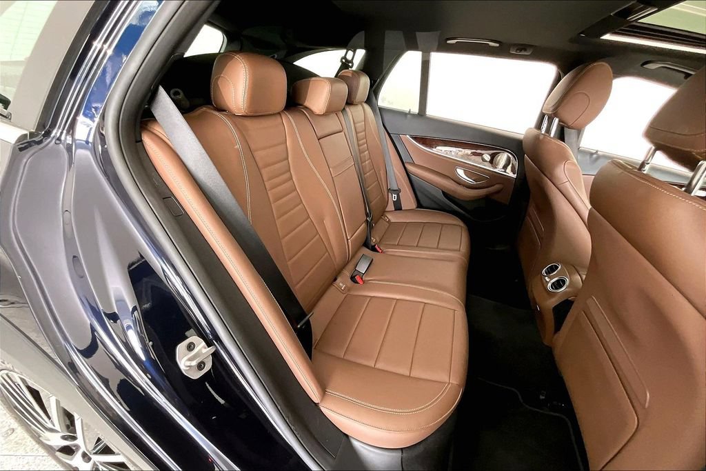 Used 2023 Mercedes-Benz E 450 4MATIC All-Terrain Wagon image 35