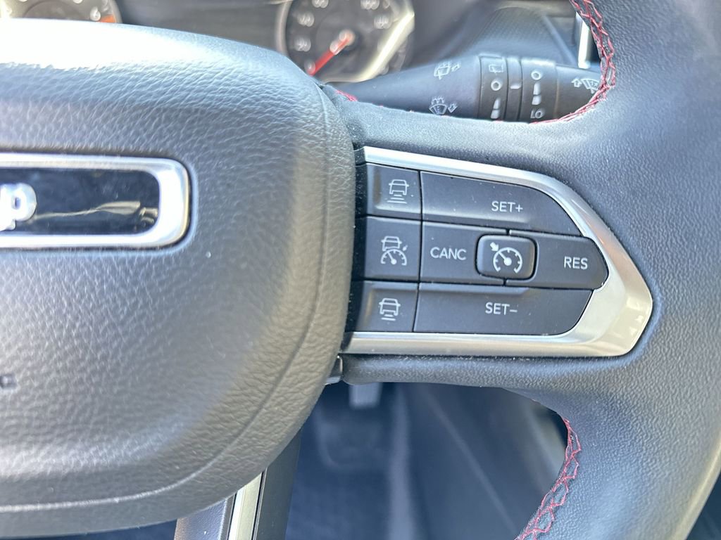 Used 2023 Jeep Compass Trailhawk image 30