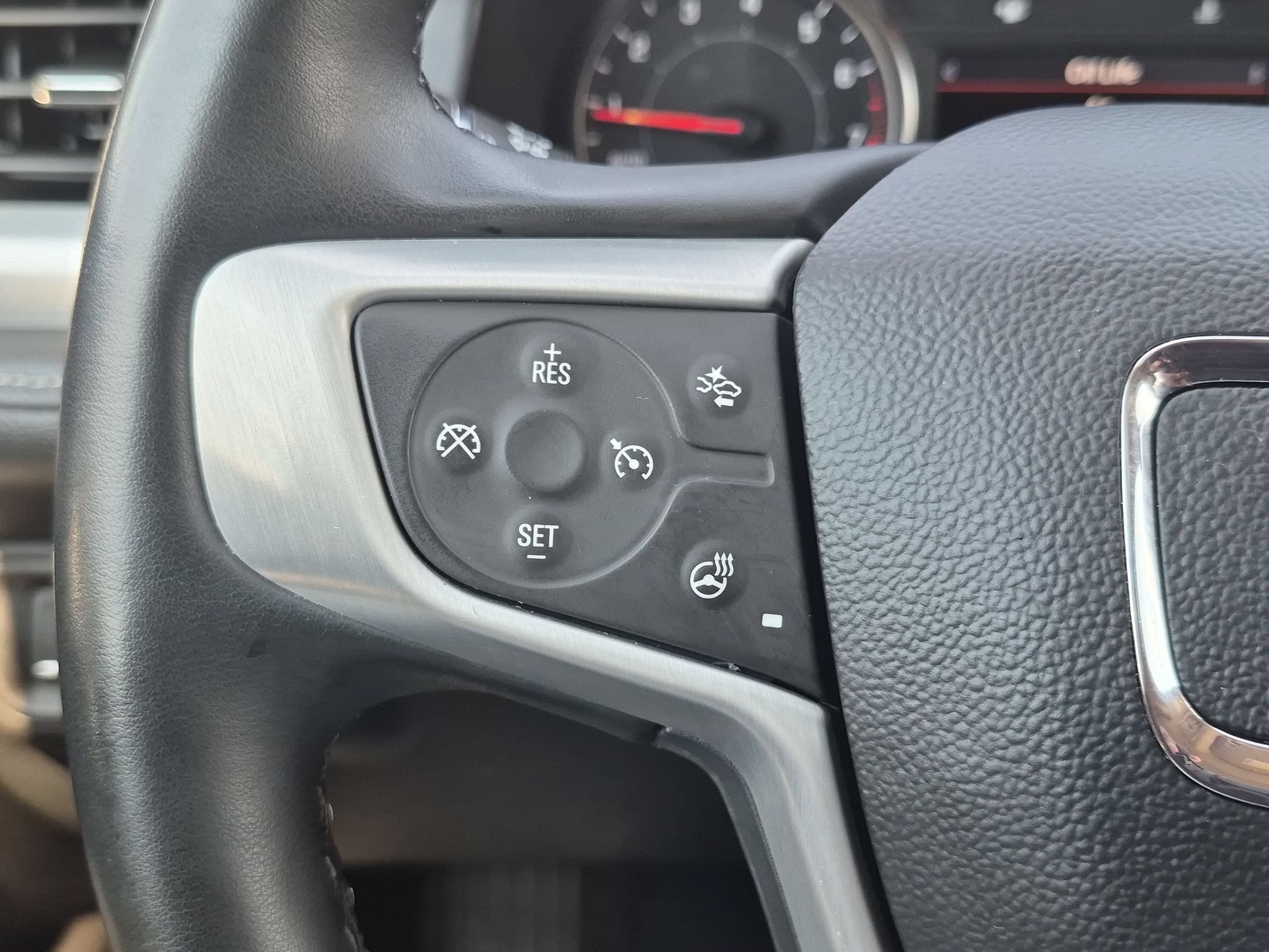 Used 2023 GMC Acadia SLT w/ Preferred Package AWD/4WD image 14