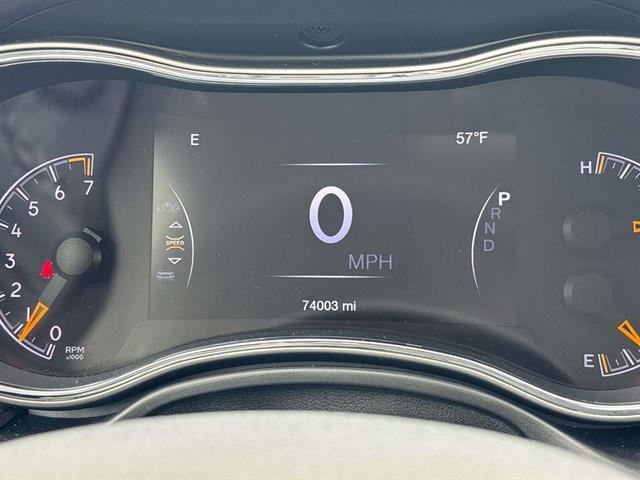 Used 2019 Jeep Grand Cherokee Limited image 23