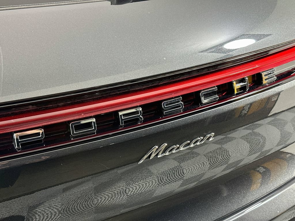 New 2026 Porsche Macan AWD/4WD image 34