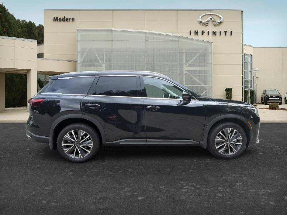 New 2027 INFINITI QX60 Luxe AWD/4WD image 4