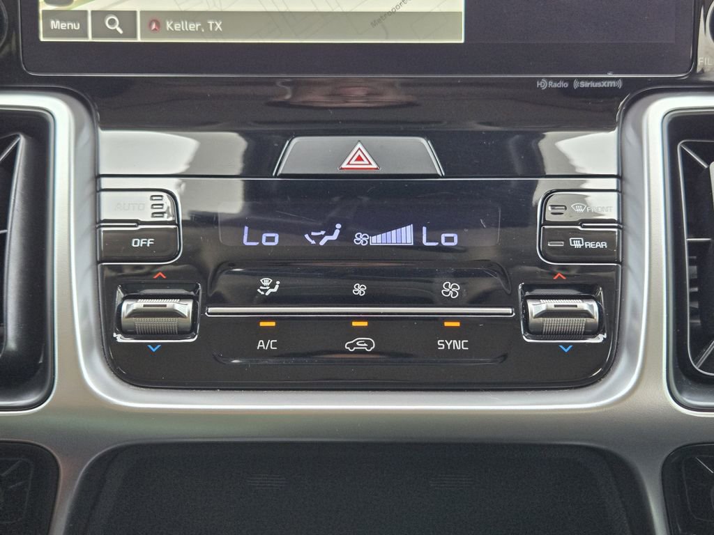 Certified 2022 Kia Sorento S w/ Panoramic Sunroof Package FWD image 21