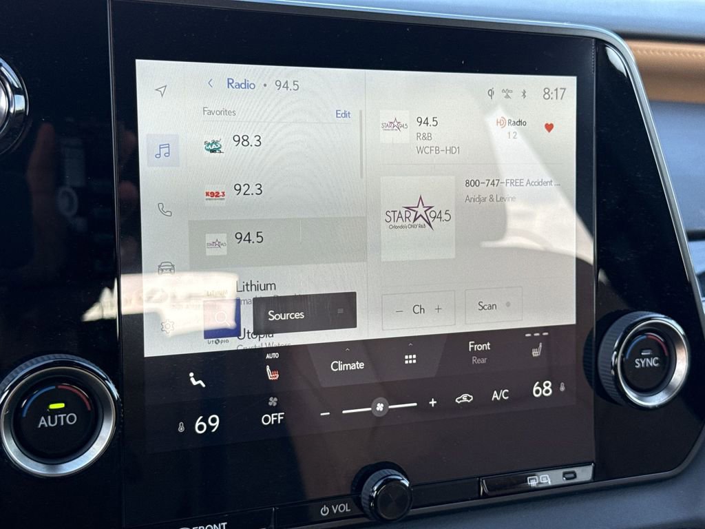 Used 2025 Lexus RX 350 FWD w/ Technology Package image 23