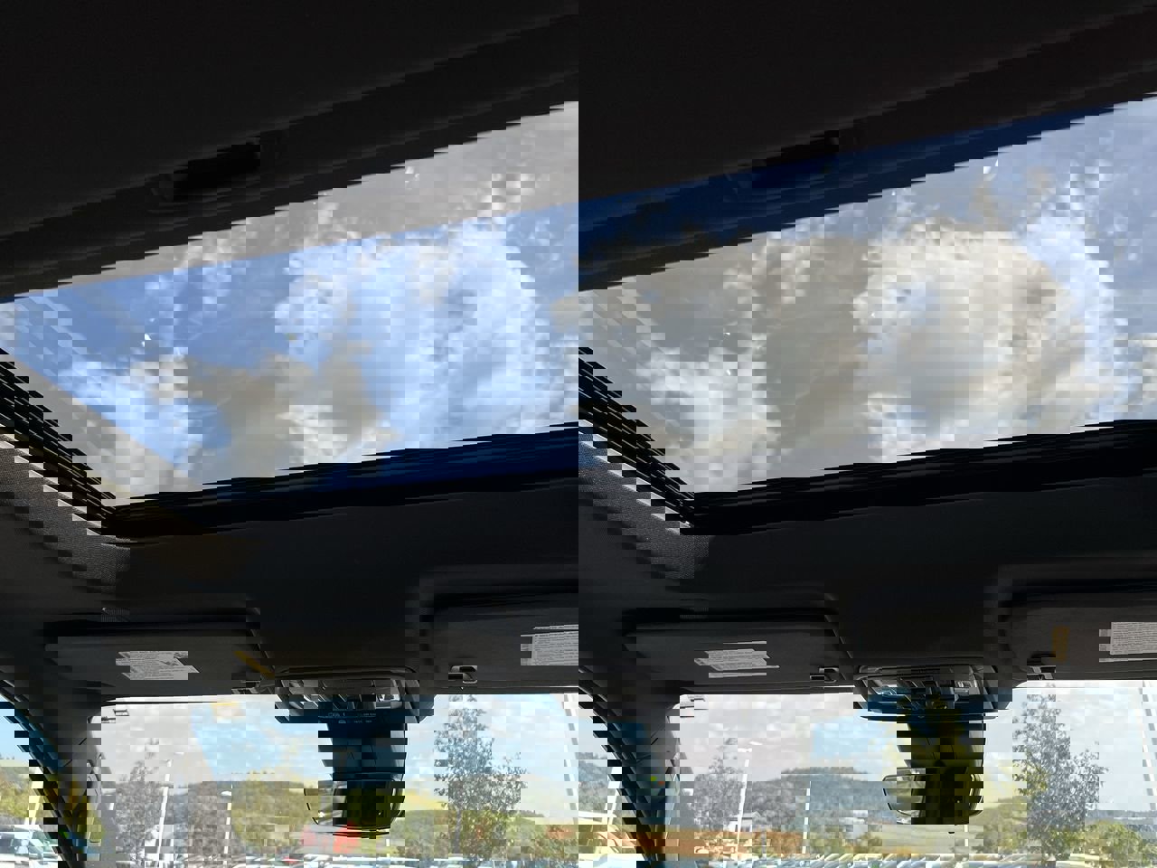 Used 2023 GMC Sierra 1500 Denali w/ Technology Package image 21