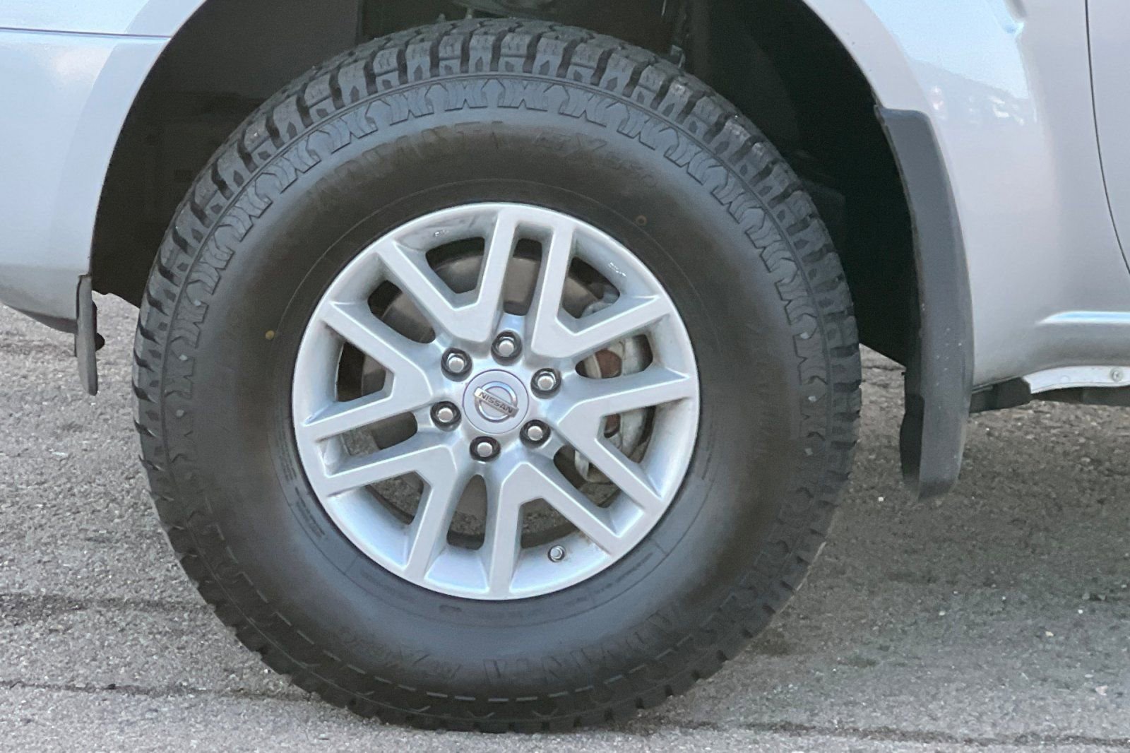 Used 2015 Nissan Frontier SV w/ SV Value Truck Package image 25