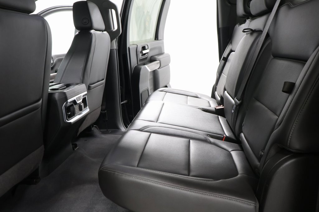 Used 2020 Chevrolet Silverado 2500 LTZ image 26