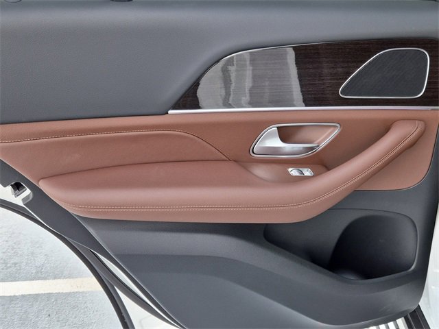 Used 2025 Mercedes-Benz GLE 450e 4MATIC image 23