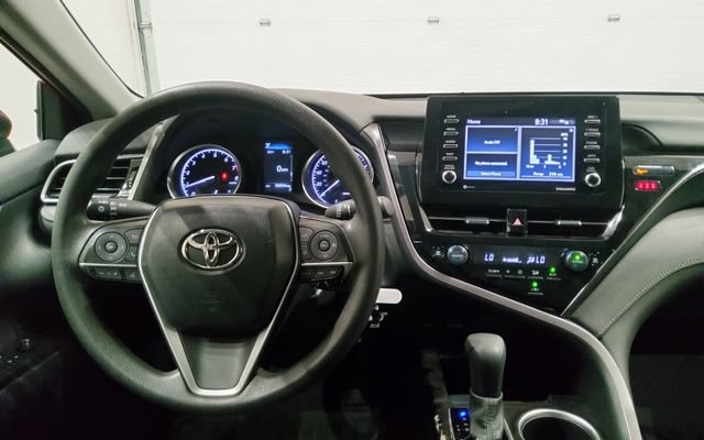 Used 2023 Toyota Camry LE FWD image 23