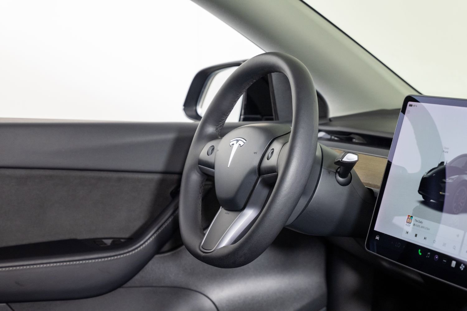 Used 2022 Tesla Model Y Performance AWD/4WD image 26