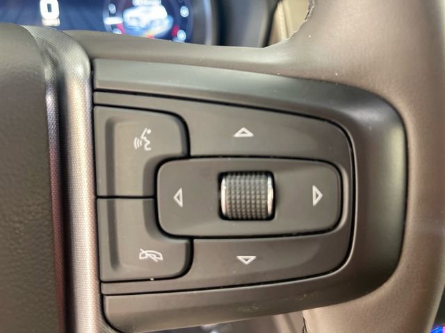Used 2023 GMC Yukon SLT w/ SLT Premium Package RWD image 9