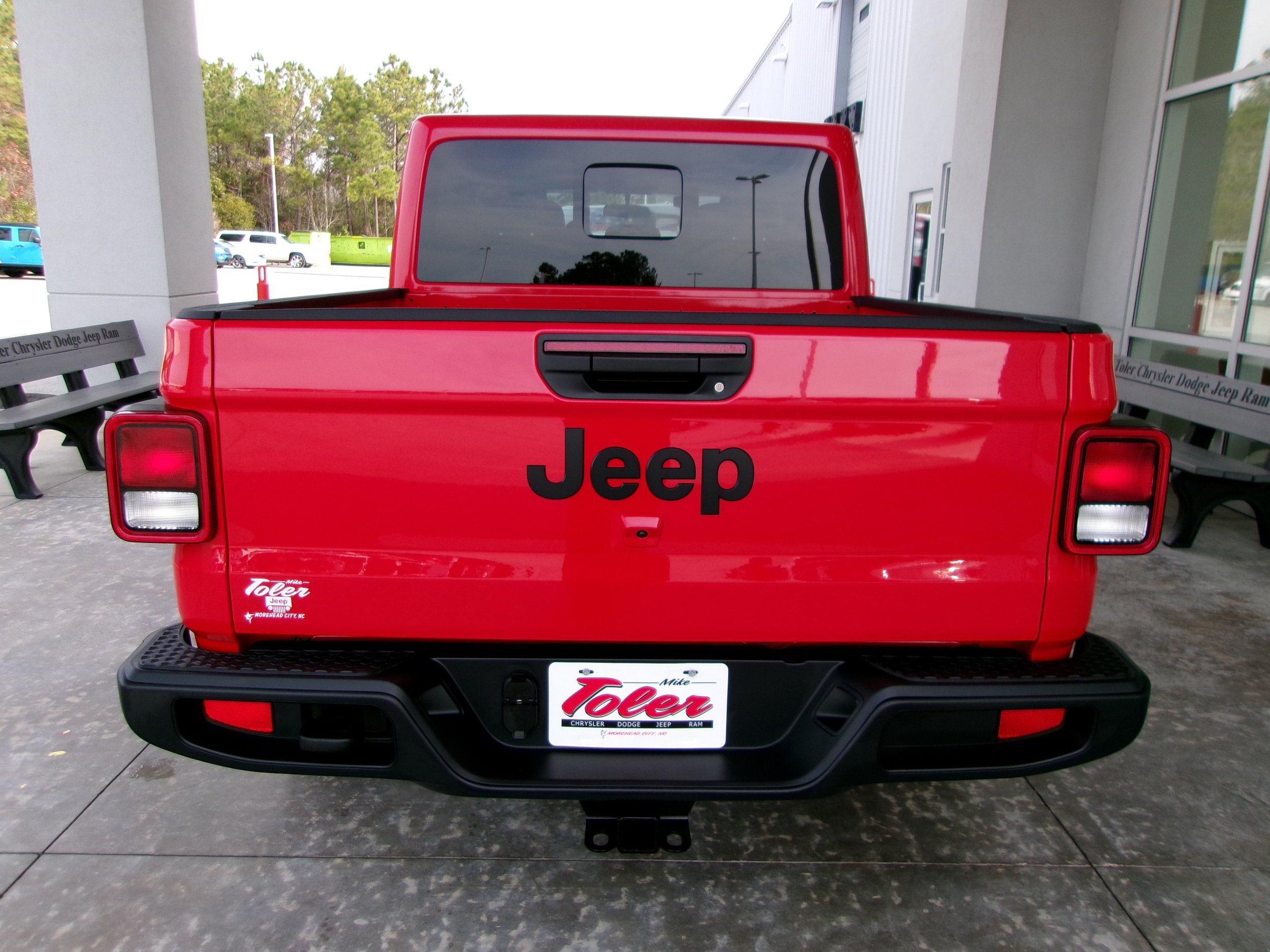 New 2025 Jeep Gladiator Sport AWD/4WD image 20