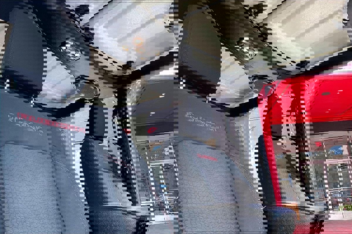 Used 2023 Jeep Wrangler Unlimited Rubicon image 19