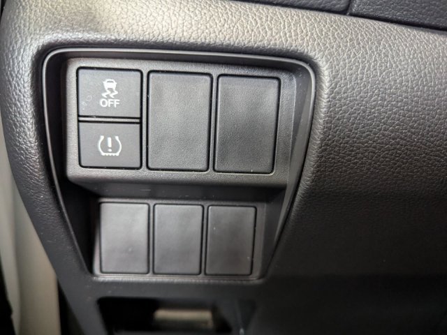 Certified 2018 Honda CR-V LX image 13