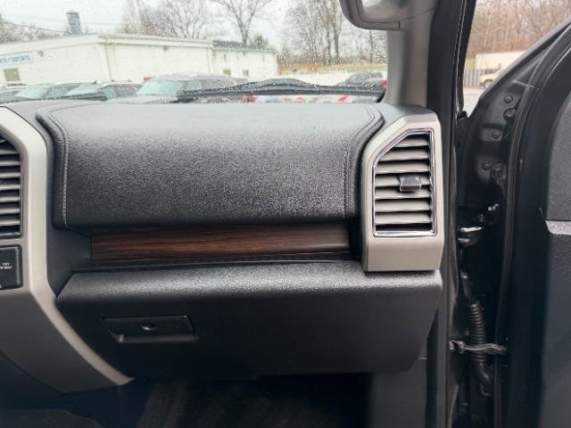 Used 2015 Ford F150 Lariat w/ Equipment Group 501A Mid image 39