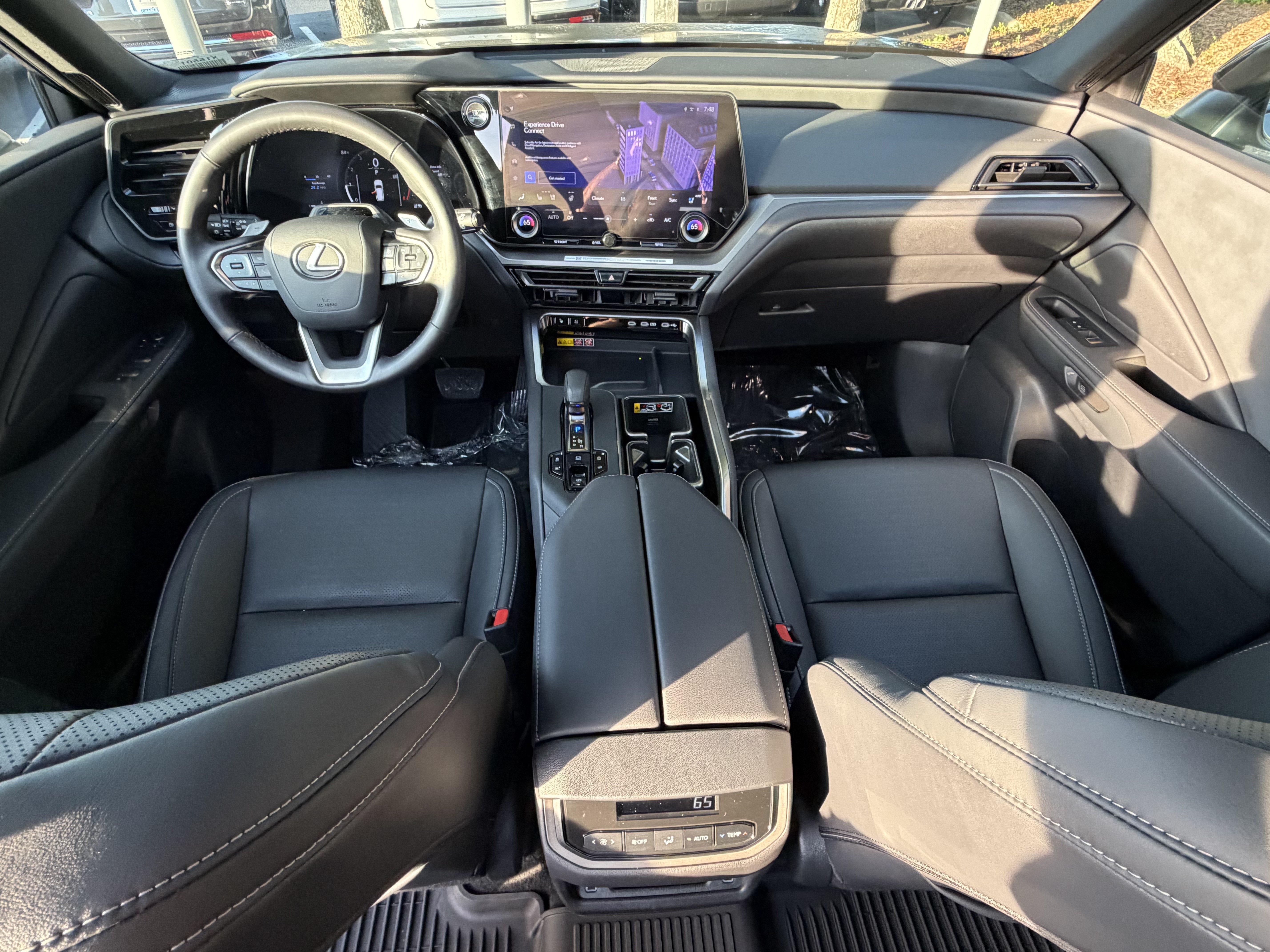 Used 2026 Lexus TX 350 AWD w/ Technology Package image 33