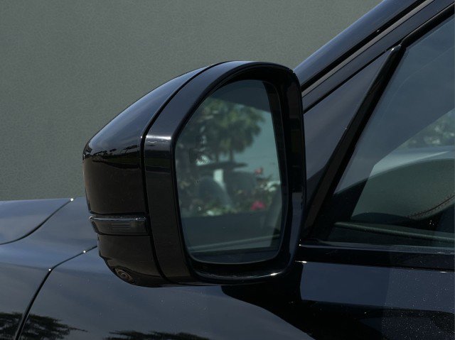 New 2026 Jaguar F-PACE R-Dynamic S image 12